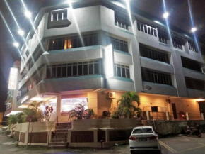 Hotel Sri Sutra PJ 222